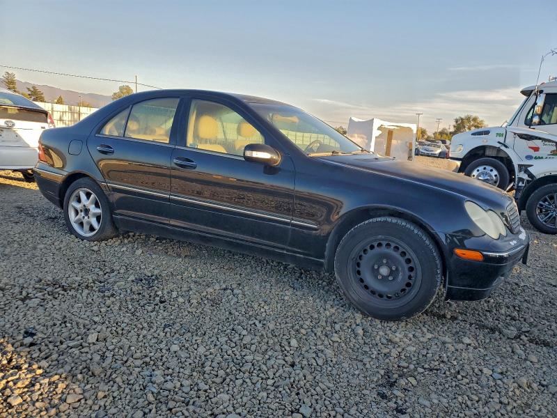 Продаж на аукціоні авто 2002 Mercedes-benz C, vin: WDBRF61J12F250670, номер лоту: 94960355