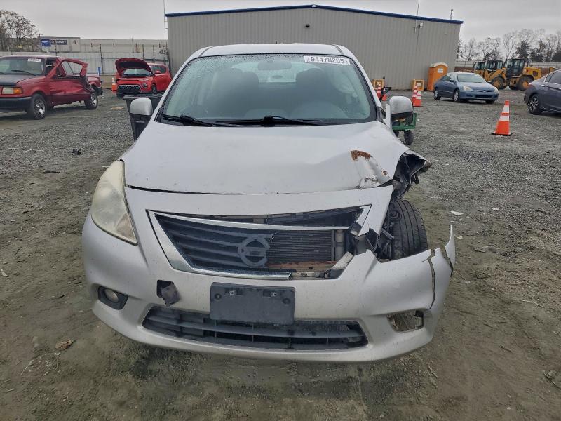 2013 Nissan Versa მანქანა იყიდება აუქციონზე, vin: 3N1CN7AP7DL892388, აუქციონის ნომერი: 94478205