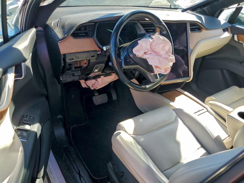 2020 Tesla Model X მანქანა იყიდება აუქციონზე, vin: 5YJXCAE23LF301809, აუქციონის ნომერი: 83981085