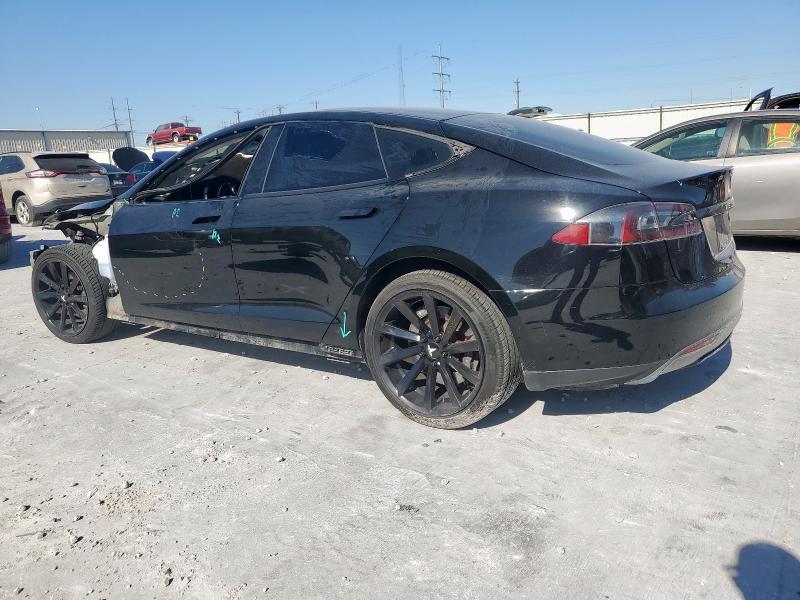 92486275 :رقم المزاد ، 5YJSA1H18EFP29137 vin ، 2014 Tesla Model S مزاد بيع