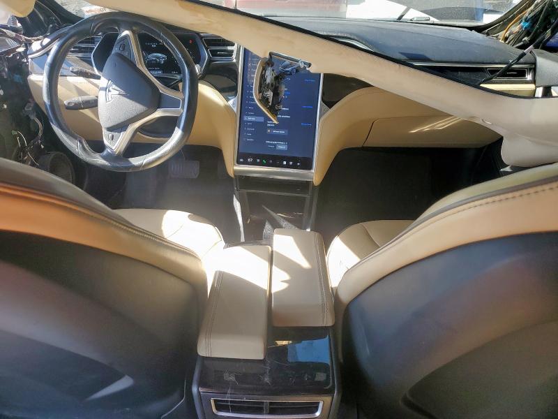 92486275 :رقم المزاد ، 5YJSA1H18EFP29137 vin ، 2014 Tesla Model S مزاد بيع