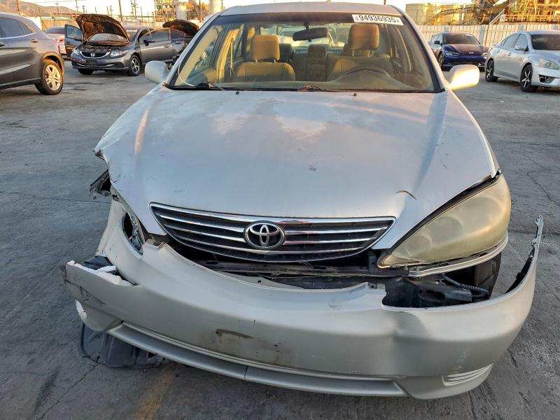 Aukcja sprzedaży 2005 Toyota Camry Le, vin: 4T1BE32K05U035692, numer aukcji: 94936935