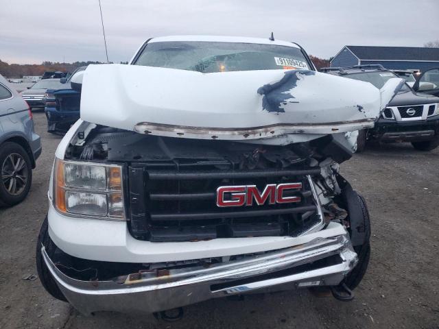91109425 :رقم المزاد ، 1GTR2WE37BZ438262 vin ، 2011 Gmc Sierra مزاد بيع