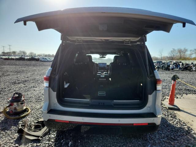 Продаж на аукціоні авто 2024 Lincoln Navigator, vin: 5LMJJ2LG9REL11425, номер лоту: 92852065
