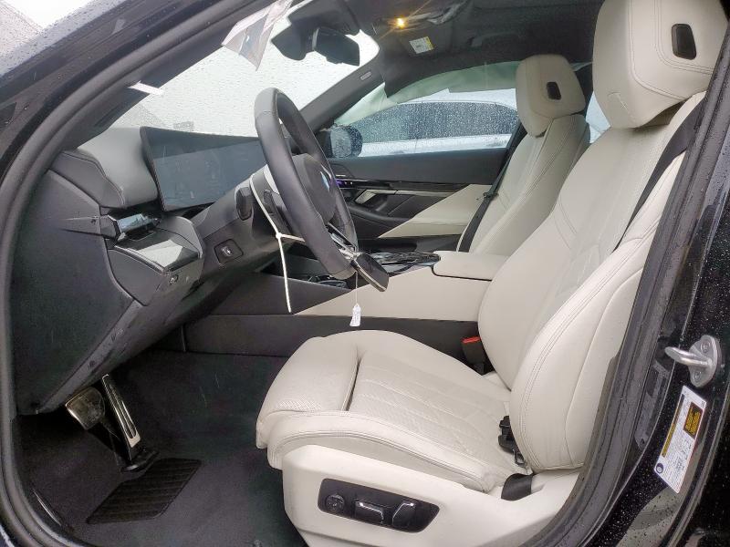 92871465 :رقم المزاد ، WBA43FJ03RCR20255 vin ، 2024 Bmw 530 مزاد بيع