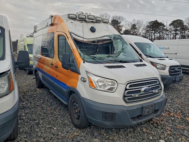 87207555 :رقم المزاد ، 1FDYR2XM9JKA44996 vin ، 2018 Ford Transit مزاد بيع