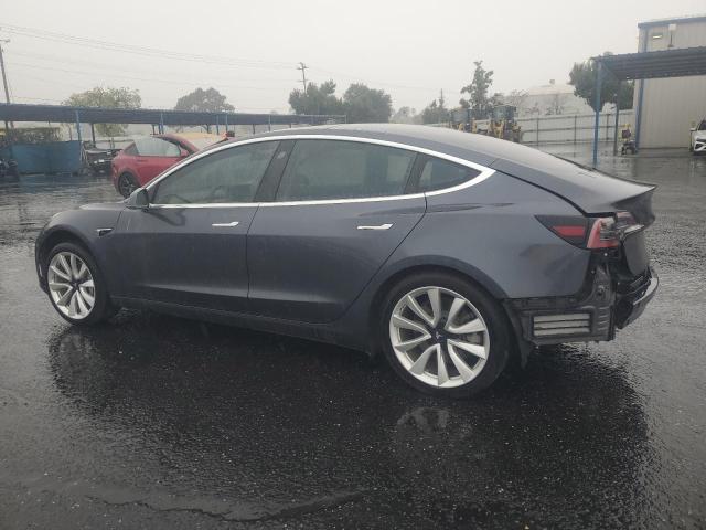 91260665 :رقم المزاد ، 5YJ3E1EA9JF023916 vin ، 2018 Tesla Model 3 مزاد بيع