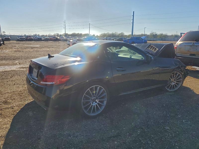 2020 Mercedes-benz Slc 300 მანქანა იყიდება აუქციონზე, vin: W1KPK3JA0LF170786, აუქციონის ნომერი: 94391495