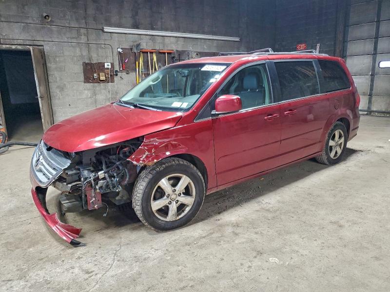 94157745 :رقم المزاد ، 2V4RW3DG8BR668318 vin ، 2011 Volkswagen Routan مزاد بيع