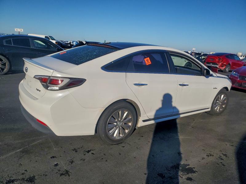 Продаж на аукціоні авто 2017 Hyundai Sonata Hyb, vin: KMHE24L17HA058099, номер лоту: 94104735