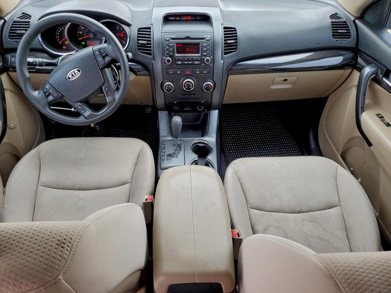 Продажа на аукционе авто 2011 Kia Sorento Ba, vin: 5XYKT3A10BG042075, номер лота: 94120045