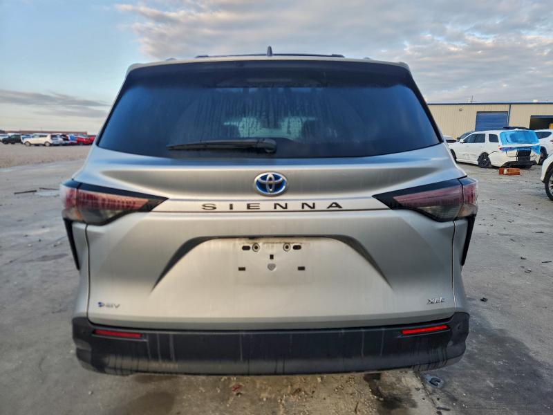 Продажа на аукционе авто 2025 Toyota Sienna Xle, vin: 5TDYRKEC6SS228155, номер лота: 93695505