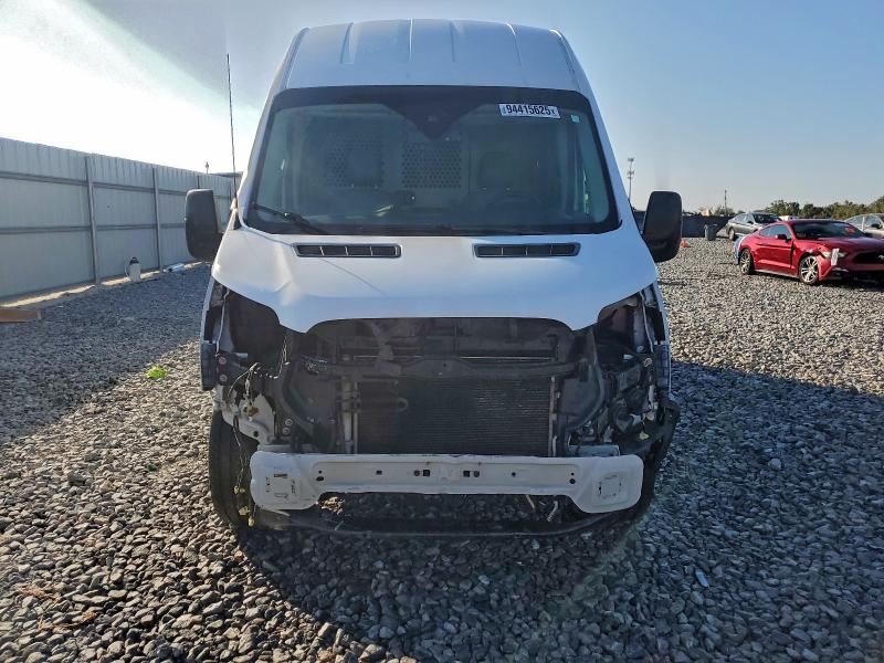 94415625 :رقم المزاد ، 1FTYR2XM3HKA58360 vin ، 2017 Ford Transit مزاد بيع
