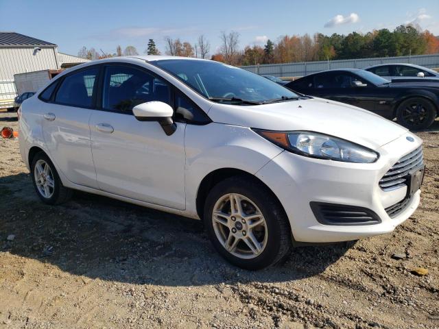 90837235 :رقم المزاد ، 3FADP4BJ7KM114254 vin ، 2019 Ford Fiesta Se مزاد بيع