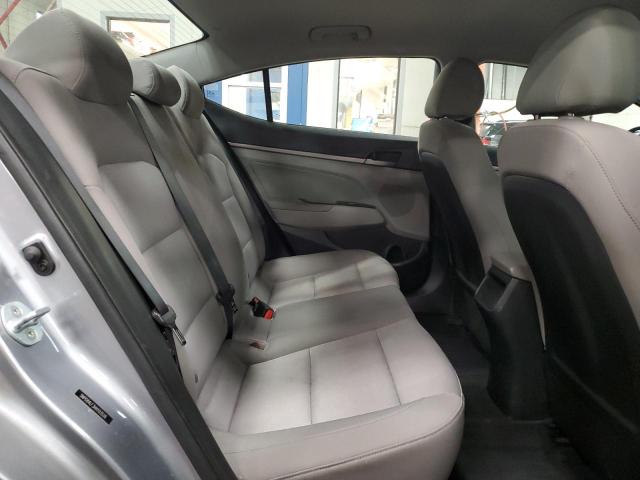 92105975 :رقم المزاد ، 5NPD84LF3HH103526 vin ، 2017 Hyundai Elantra Se مزاد بيع