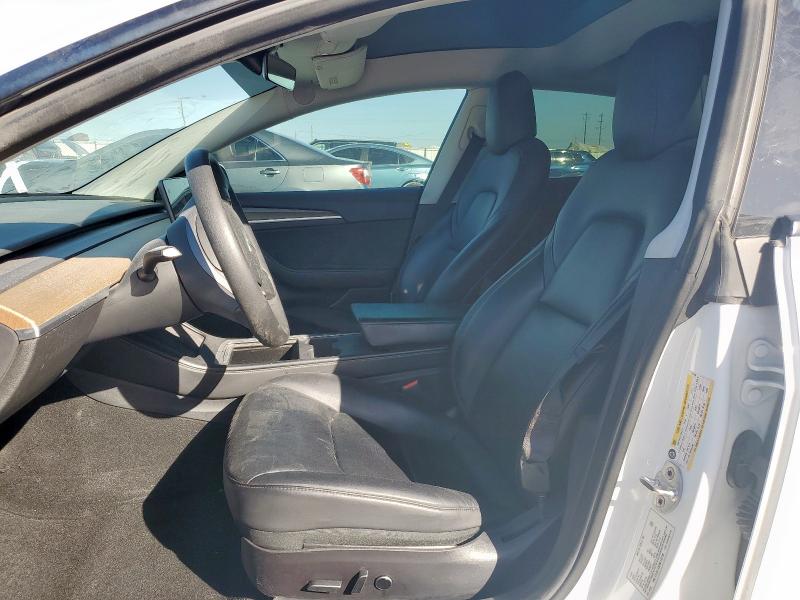 91064495 :رقم المزاد ، 5YJ3E1EB2NF125198 vin ، 2022 Tesla Model 3 مزاد بيع