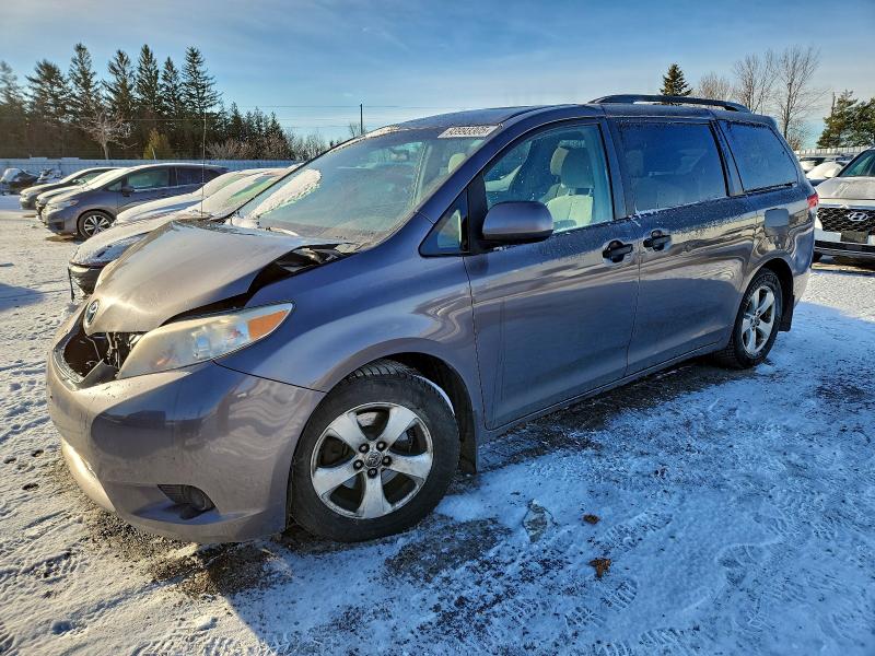 2014 Toyota Sienna მანქანა იყიდება აუქციონზე, vin: 5TDZK3DC5ES451940, აუქციონის ნომერი: 93993305