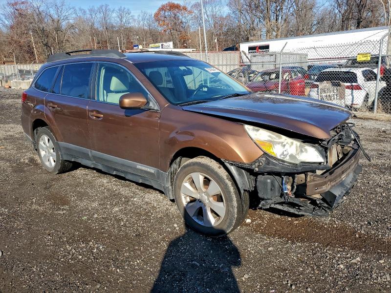 93702615 :رقم المزاد ، 4S4BRBCC7B3358466 vin ، 2011 Subaru Outback مزاد بيع