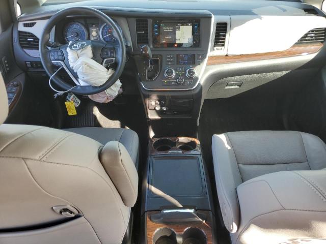 93194145 :رقم المزاد ، 5TDYZ3DC2HS886152 vin ، 2017 Toyota Sienna مزاد بيع