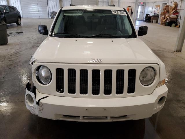 92351565 :رقم المزاد ، 1J4FF28B89D186848 vin ، 2009 Jeep Patriot مزاد بيع