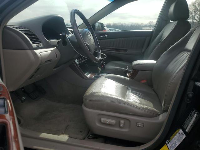 93190945 :رقم المزاد ، 4T1BF30K65U088929 vin ، 2005 Toyota Camry مزاد بيع