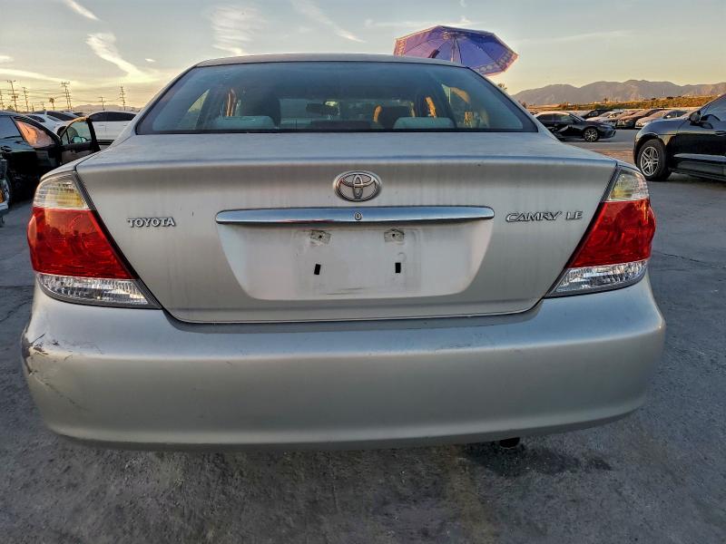 Aukcja sprzedaży 2005 Toyota Camry Le, vin: 4T1BE32K05U035692, numer aukcji: 94936935
