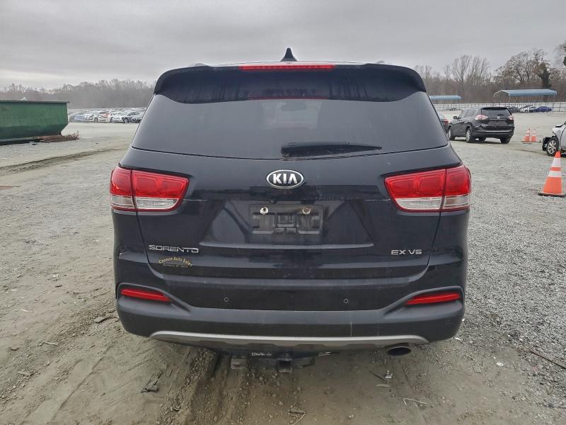 94382435 :رقم المزاد ، 5XYPHDA58HG323954 vin ، 2017 Kia Sorento Ex مزاد بيع