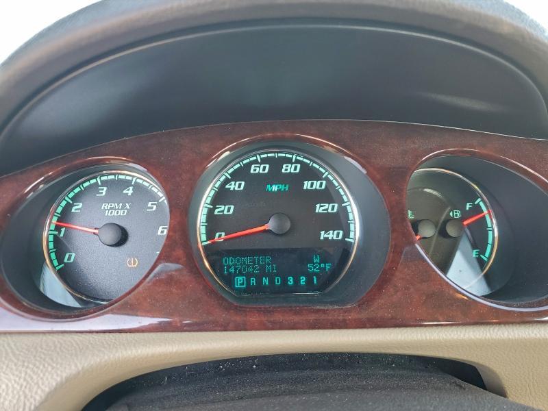 2010 Buick Lucerne მანქანა იყიდება აუქციონზე, vin: 1G4HC5EM4AU102717, აუქციონის ნომერი: 93946405