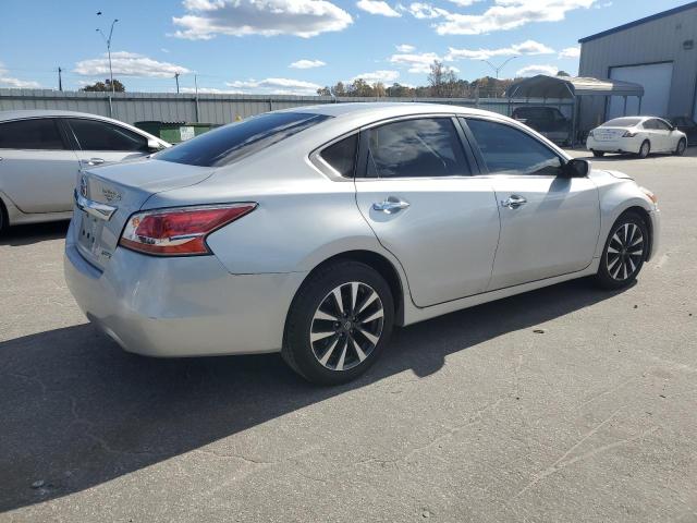 2014 Nissan Altima 2.5 მანქანა იყიდება აუქციონზე, vin: 1N4AL3AP8EC201231, აუქციონის ნომერი: 91825105