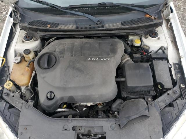 2011 Chrysler 200 მანქანა იყიდება აუქციონზე, vin: 1C3BC2FG1BN618115, აუქციონის ნომერი: 92593715