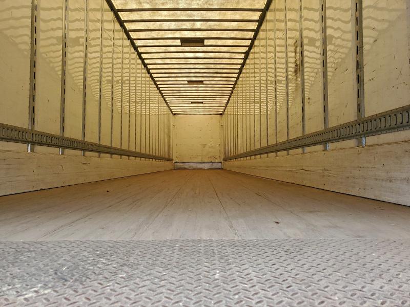 2016 Utility Reefer Trailer მანქანა იყიდება აუქციონზე, vin: 1UYVS2535GG526402, აუქციონის ნომერი: 92037055
