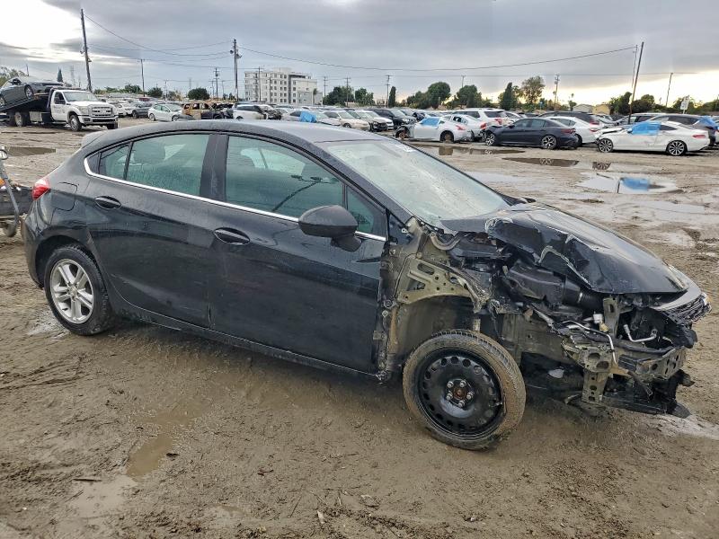 94339595 :رقم المزاد ، 3G1BE6SM7HS612867 vin ، 2017 Chevrolet Cruze مزاد بيع