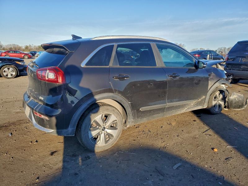 Продажа на аукционе авто 2017 Kia Niro, vin: KNDCC3LCXH5047806, номер лота: 53176166