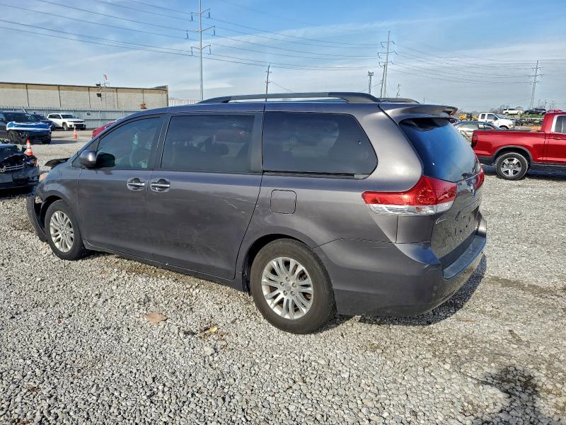 Aukcja sprzedaży 2011 Toyota Sienna, vin: 5TDYK3DC9BS109527, numer aukcji: 94238095