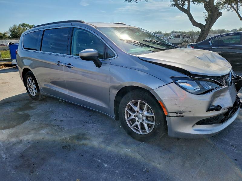 2020 Chrysler Voyager მანქანა იყიდება აუქციონზე, vin: 2C4RC1DG9LR151604, აუქციონის ნომერი: 93767265