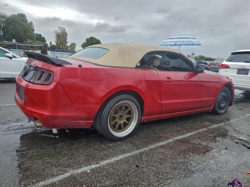 52772145 :رقم المزاد ، 1ZVBP8EM8D5204050 vin ، 2013 Ford Mustang مزاد بيع