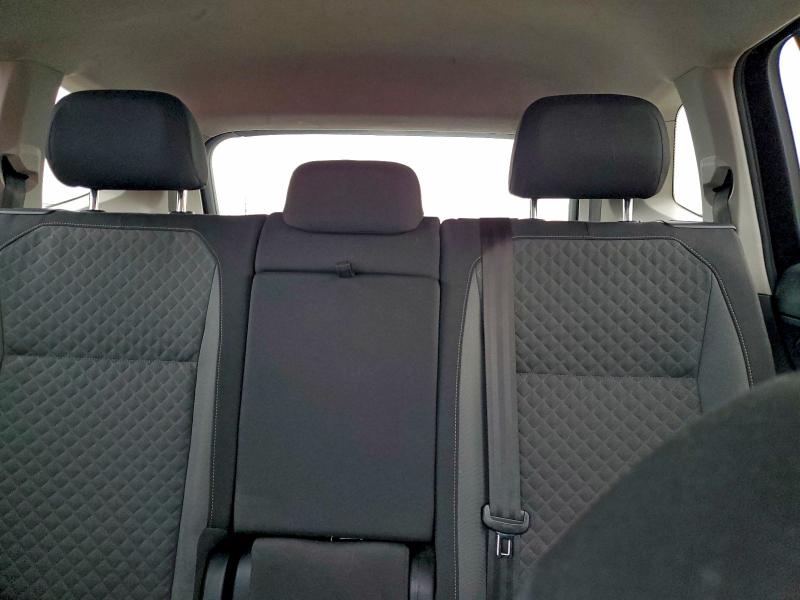 Aukcja sprzedaży 2018 Volkswagen Tiguan, vin: 3VV1B7AX4JM078137, numer aukcji: 94279365