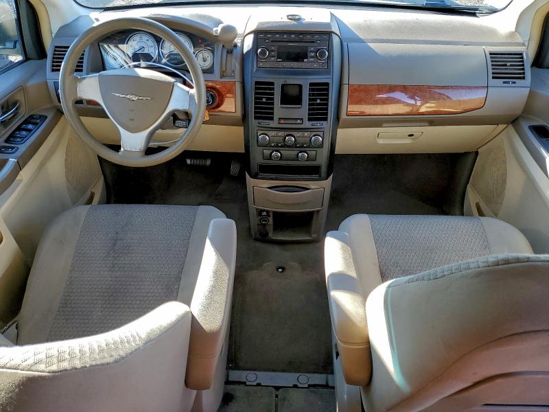 Продажа на аукционе авто 2008 Chrysler Town & Country, vin: 2A8HR44H98R734677, номер лота: 94533265