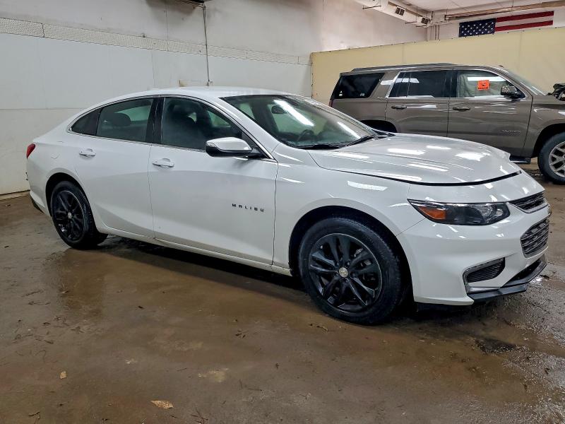 Продаж на аукціоні авто 2018 Chevrolet Malibu, vin: 1G1ZD5ST2JF216360, номер лоту: 93924165