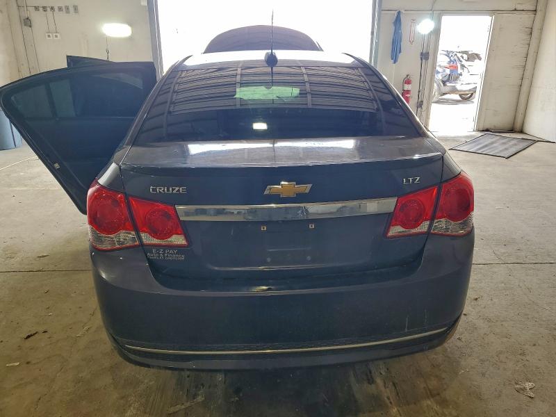 93725565 :رقم المزاد ، 1G1PG5SB6F7275614 vin ، 2015 Chevrolet Cruze مزاد بيع