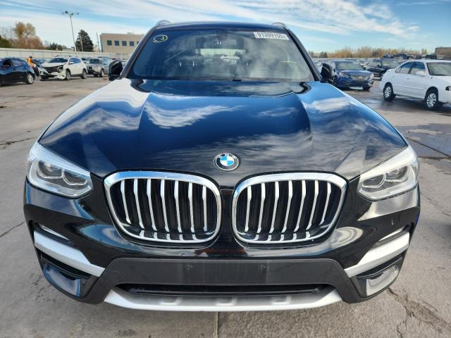 91399155 :رقم المزاد ، 5UXTR9C50JLC80079 vin ، 2018 Bmw X3 مزاد بيع