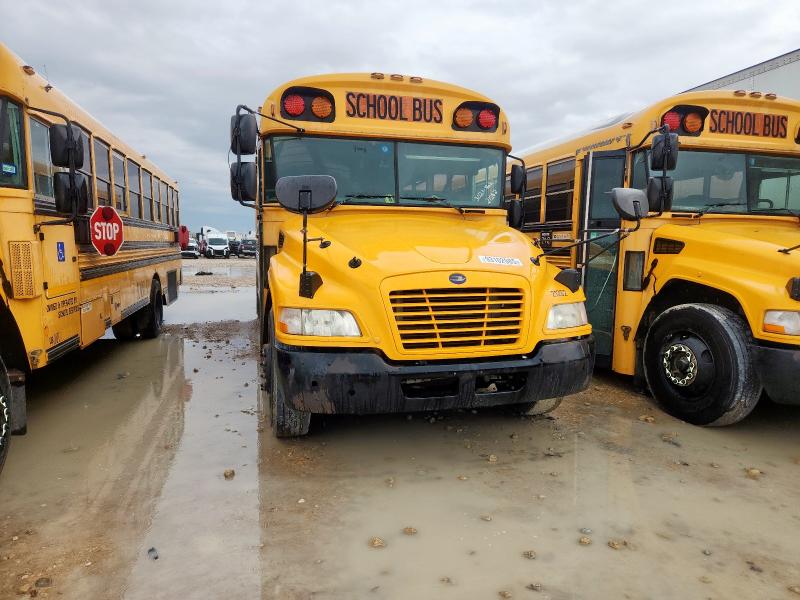 93102985 :رقم المزاد ، 1BAKGCPA3CF287981 vin ، 2012 Blue Bird School Bus مزاد بيع