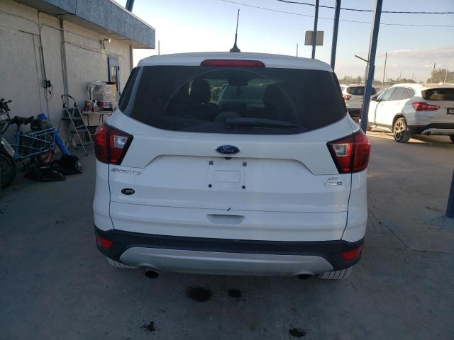 92610675 :رقم المزاد ، 1FMCU9GD5KUC42742 vin ، 2019 Ford Escape Se مزاد بيع