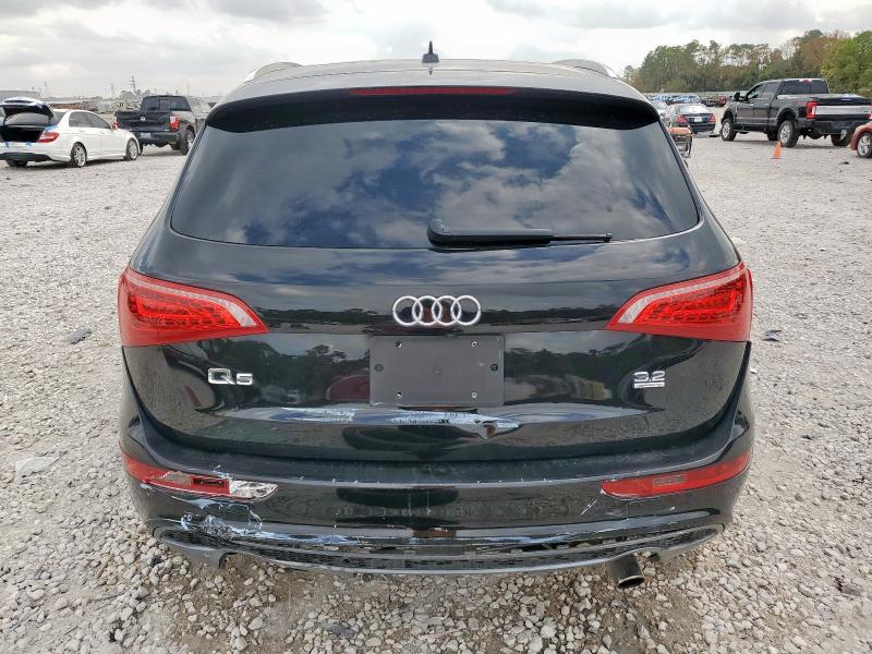 93406345 :رقم المزاد ، WA1DKBFP3BA106574 vin ، 2011 Audi Q5 مزاد بيع