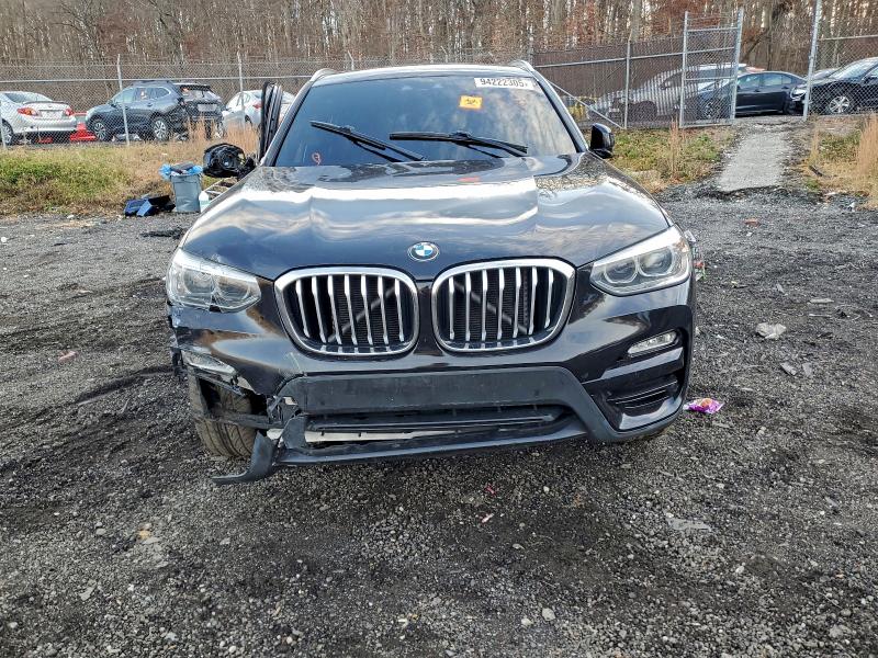 94222305 :رقم المزاد ، 5UXTR9C59KLE16002 vin ، 2019 Bmw X3 مزاد بيع