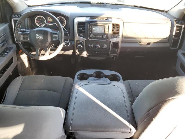 91592945 :رقم المزاد ، 1C6RR7GG6JS319683 vin ، 2018 Ram 1500 مزاد بيع