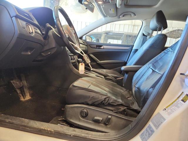2015 Volkswagen Passat Se მანქანა იყიდება აუქციონზე, vin: 1VWBS7A34FC014315, აუქციონის ნომერი: 92053245