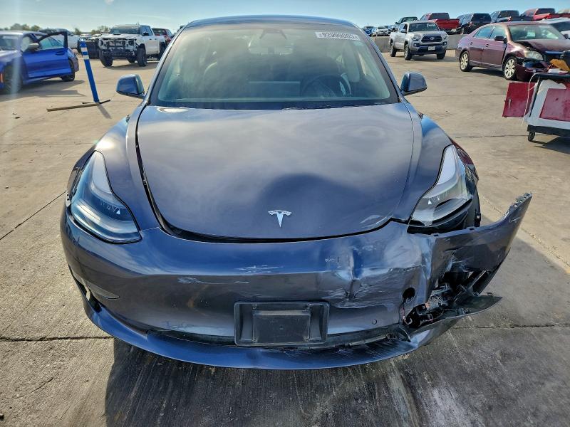 92999005 :رقم المزاد ، 5YJ3E1EA3MF095022 vin ، 2021 Tesla Model 3 مزاد بيع