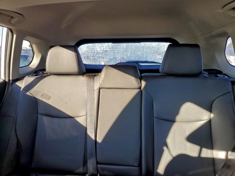 Продаж на аукціоні авто 2022 Toyota Corolla Cr, vin: 7MUDAAAG4NV019029, номер лоту: 94392275