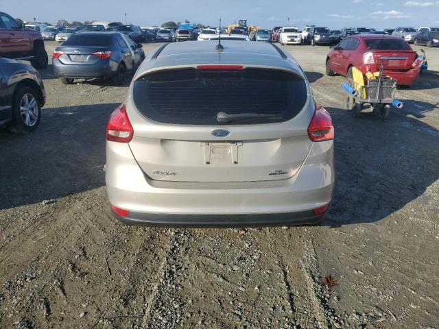 2015 Ford Focus Se მანქანა იყიდება აუქციონზე, vin: 1FADP3K26FL233990, აუქციონის ნომერი: 91812565